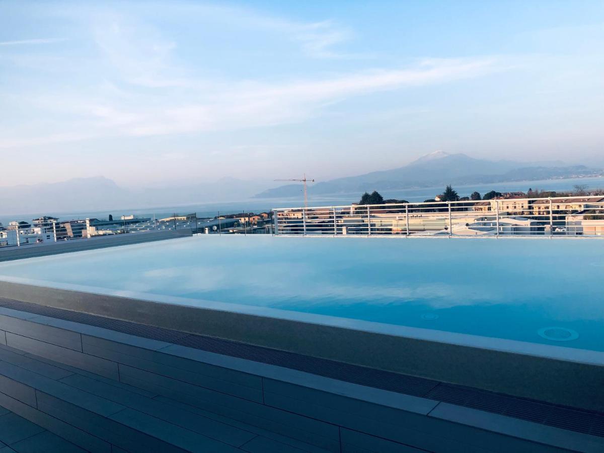 Opalia Residence - Stella Garda Lake Lifestyle Пескиера дел Гарда Екстериор снимка