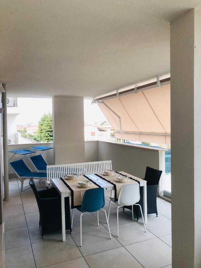 Opalia Residence - Stella Garda Lake Lifestyle Пескиера дел Гарда Екстериор снимка