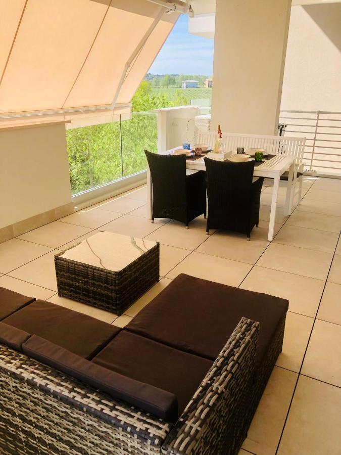 Opalia Residence - Stella Garda Lake Lifestyle Пескиера дел Гарда Екстериор снимка